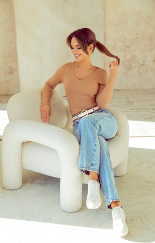 Eleonor Eldar Active beige -blusa para mujer en viscosa acanalada, manga larga