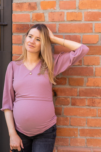 Blusa premamá y lactancia Milk&Love Milky Puff canalé manga abullonada