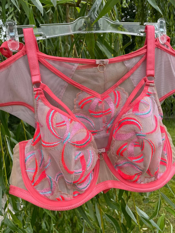 19228 Sunset Soft - Sujetador de encaje suave, elegante, cómodo Mediolano