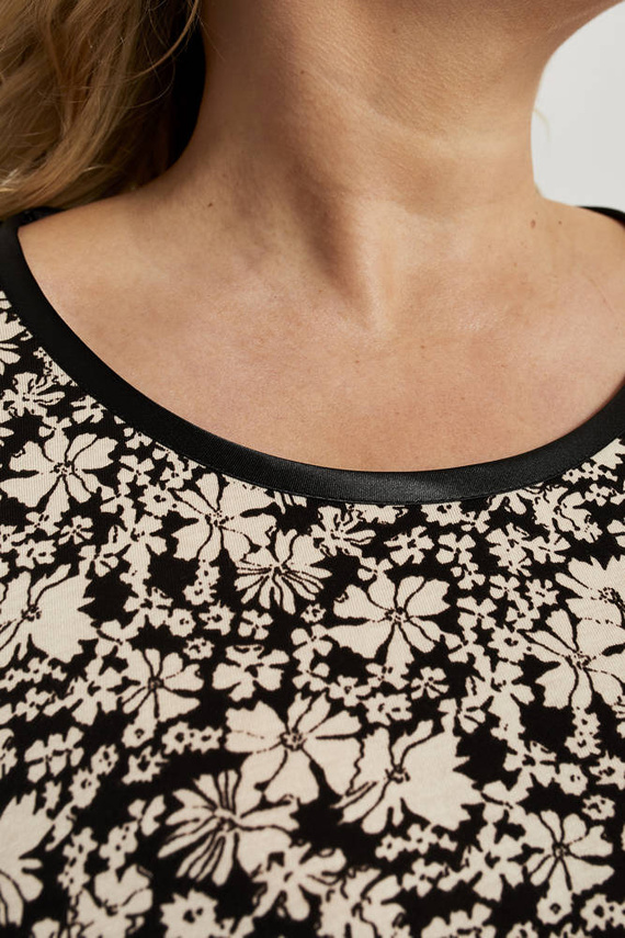 Camisón de manga larga Guyana Mujer Moda Italiana - estampado