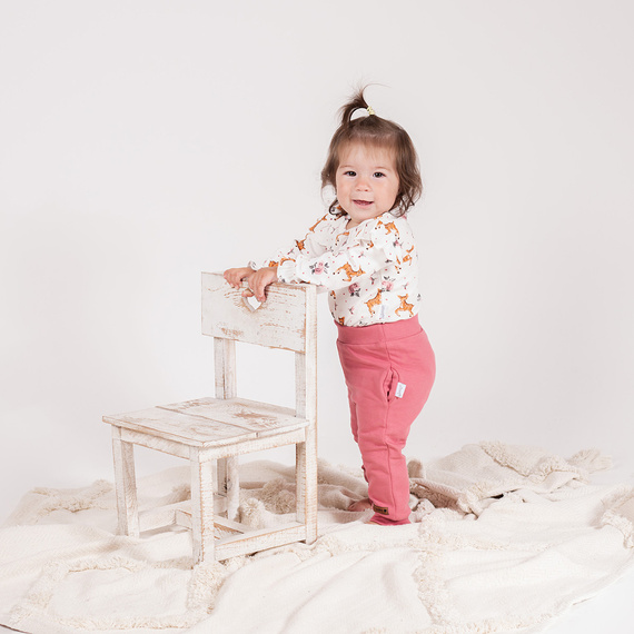 216273 Pantalones de chándal Lala Nicol - pantalón rosa para niños con puños de canalé, talla 62-146