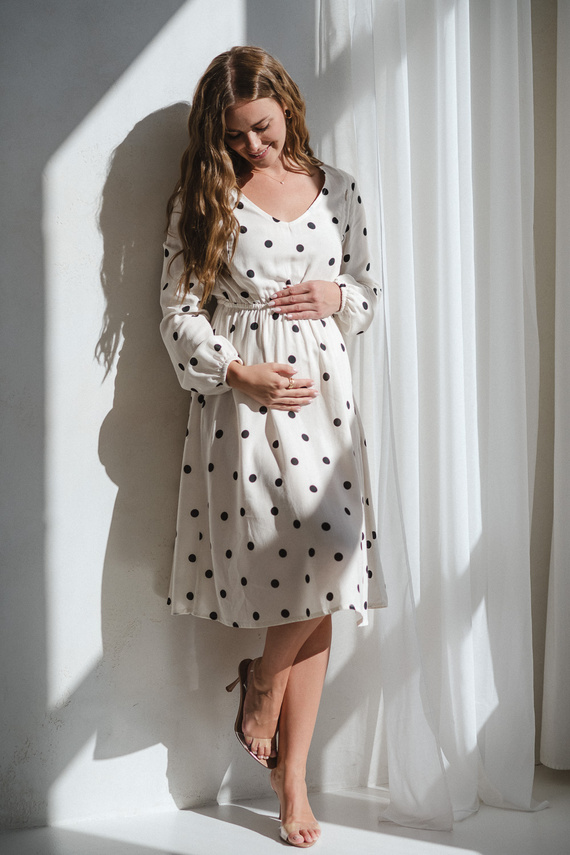 Lovely Dress Midi Milk&Love vestido de maternidad y lactancia de lino color crema, corte elegante con cremalleras de lactancia