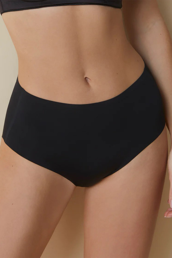 503 Braga Braga Selene negra - talle alto, sin costuras, moldeadora