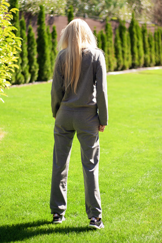 Conjunto de chándal Antao Mirale para mujer, algodón con elastano, producción polaca - gris