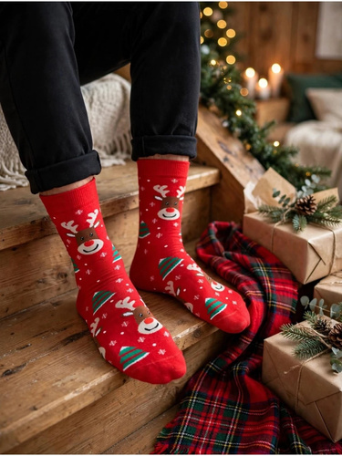 Calcetines de hombre Milena 1290-043 renos y árboles de Navidad de algodón rojos