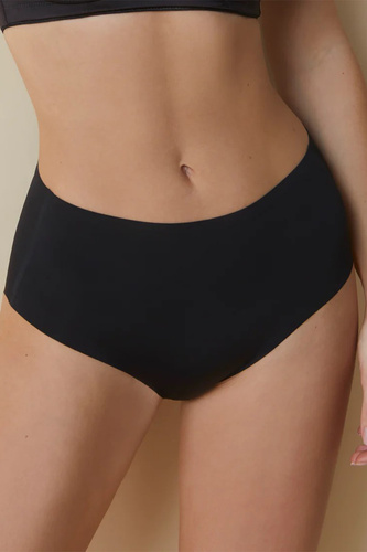 503 Braga Braga Selene negra - talle alto, sin costuras, moldeadora