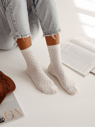 0200-170 Calcetines de mujer Dots Milena - elegancia y confort - crudo