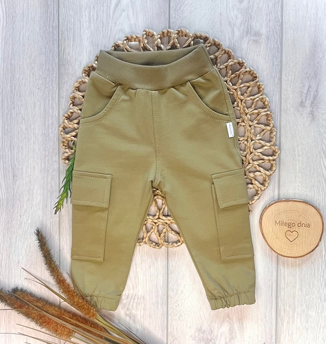Pantalones Mamatti SJ09 para niños joggers khaki – cómodos y estilizados