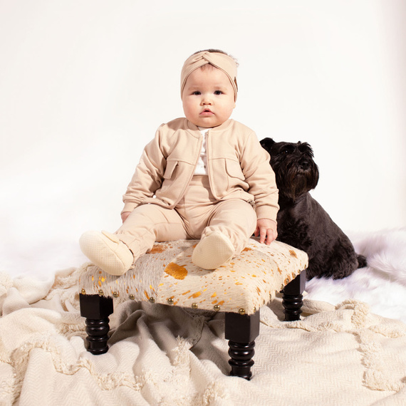 221274 Kiku Nicol sudadera beige para niña corte corto
