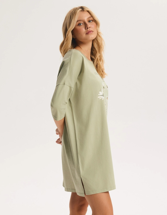 Camisón Henderson Gina 45400 100% algodón manga 3/4 con estampado de manzanilla verde