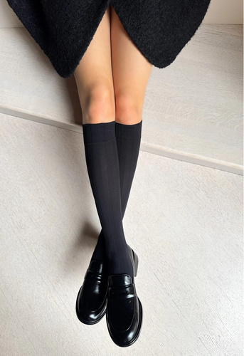 Calcetines hasta la rodilla Laura Veneziana nero microfibra, rayas anchas, ribete no prensado