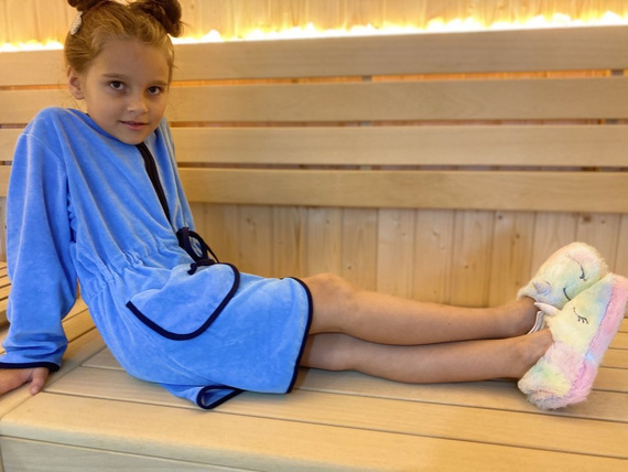 374 / 375 Albornoz infantil Desiree - azul