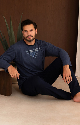 Pijama para hombre Regina 6007 100% algodón larga con gráfico azul marino