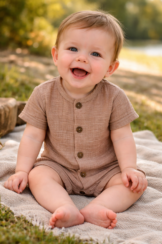 Baby Rampers Just Muslin 02235RL Makoma latte- muselina 100% algodón, manga corta