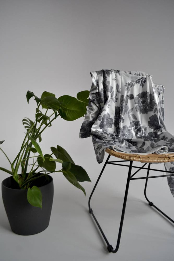 824 Betty Albornoz de señora De Lafense - perla