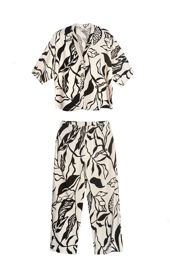Pijama de mujer Mefemi Aurora PS63 100% viscosa con abertura y manga 3/4