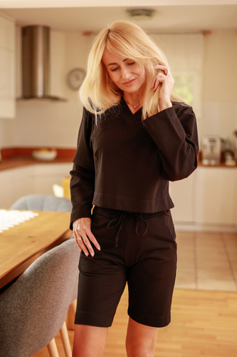 Diego - conjunto mujer: blusa + short, 95% algodón 5% elastano | marca polaca Mirale - negro