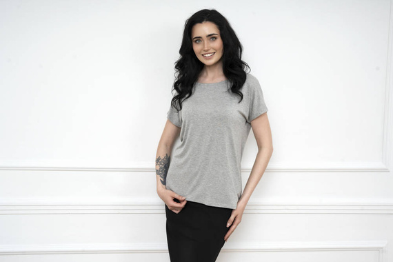 Ksenia Blusa con mangas cortas Moda Italiana - gris