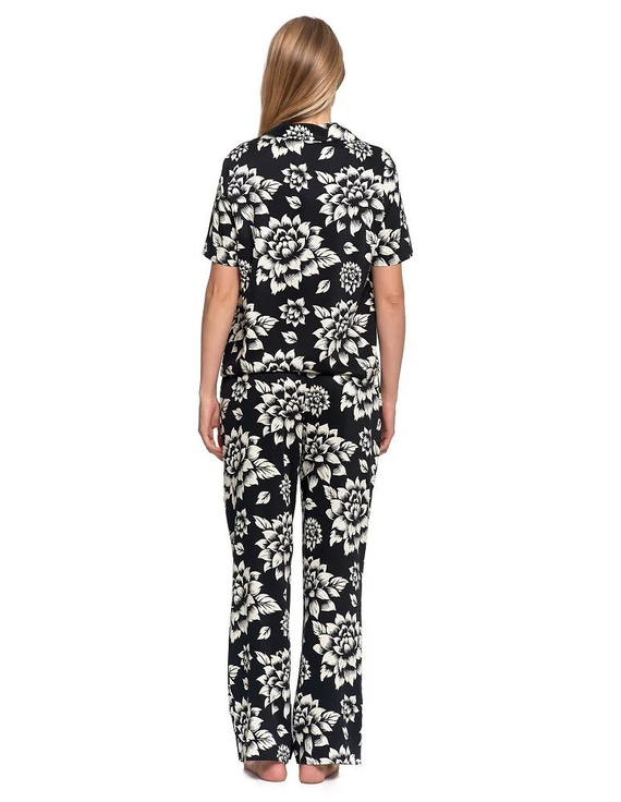 Pijama PDD5500-006 Moraj negro - viscosa, manga corta, abotonado, motivo floral