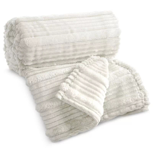 Manta cubrecama Nina 220x200 flano 3D suave Eurofirany 300 GSM blanco