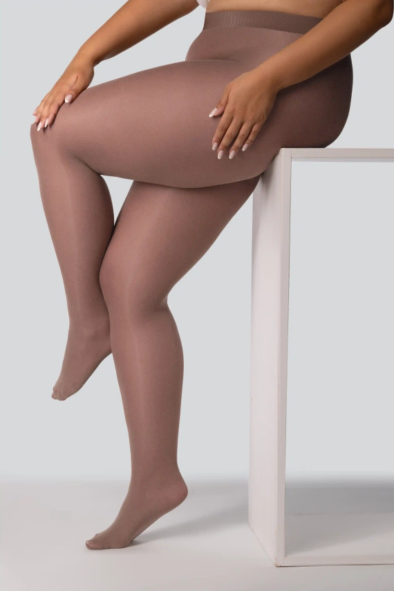 Elizabeth Queen Size medias 70 den terra - lisas, mates, coloridas, cómodas