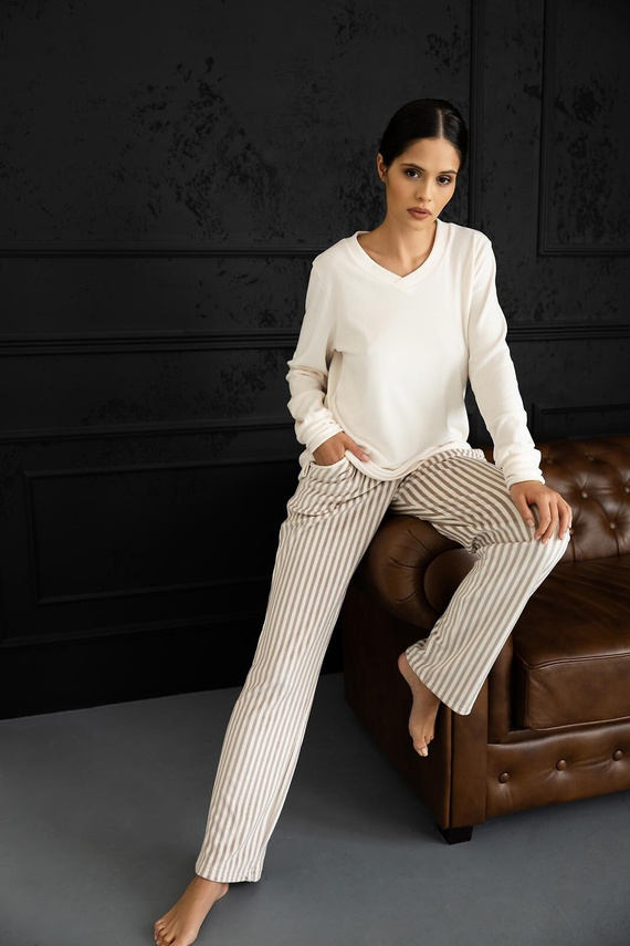 Pijama de mujer Sensis Nolia ecru-mocca larga con bolsillos y cordón