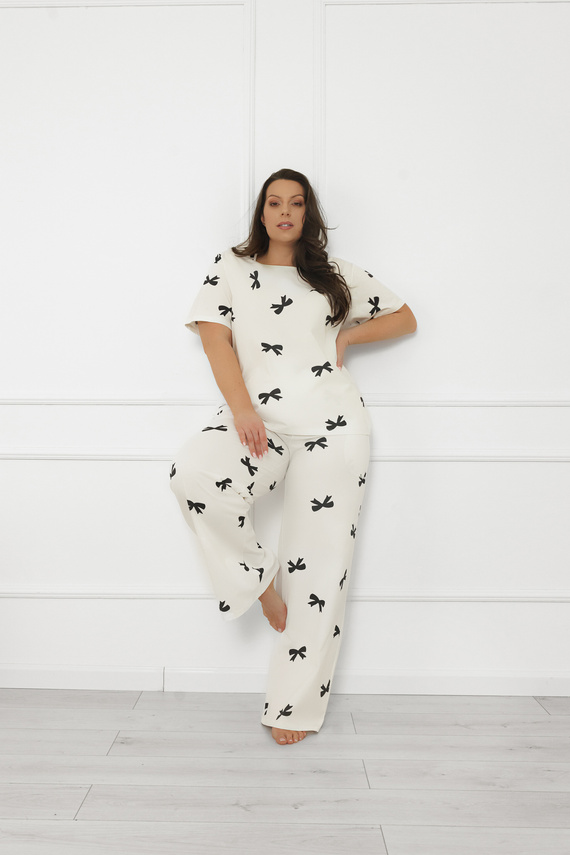 Pijama de señora Figaro - crudo, algodón, manga corta + pantalón largo Moda Italiana