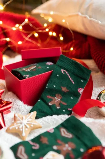 S136D Święta Długie Skarpety Italian Fashion - zielony/brązowy/czerwony