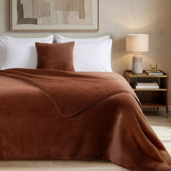 Colcha decorativa Nina Eurofirany color rústico 170x210 de felpa suave 240 g/m²