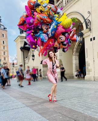 929 Kleoree Albornoz de señora De Lafense - rosa