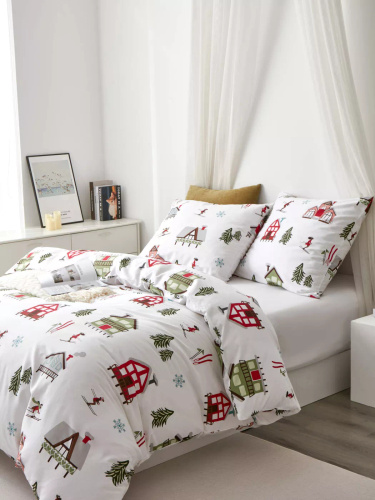 Ropa de cama de satén de algodón de Navidad de esquí Spod Igły i Nitki blanco rojo verde - elegante y suave