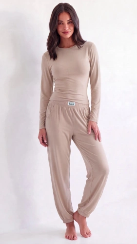 Pijama de mujer Luna 1318 de viscosa 95%, manga larga, pantalones con puños - beige