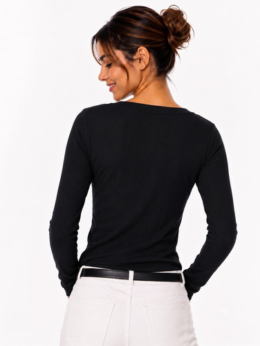 Blusa de mujer Active Honorata Eldar negra – viscosa acanalada, escote en V, manga larga