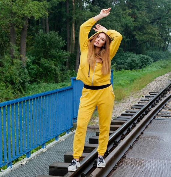 619 Chándal de mujer New York Forex - miel