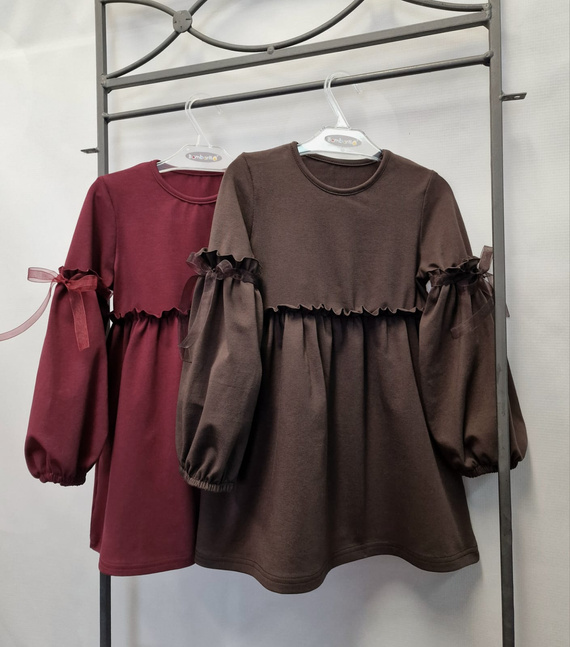Ada Vestido de niña Bambarillo chocolate oscuro- punto de algodón, cómodo y elástico