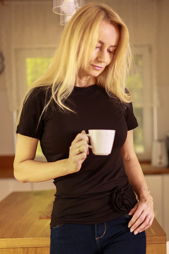 Lily Mirale blusa de mujer en viscosa - manga corta, rosa decorativa - negro