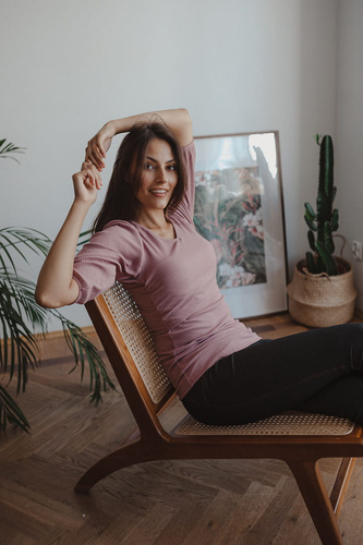 Blusa premamá y lactancia Milk&Love Milky Puff canalé manga abullonada