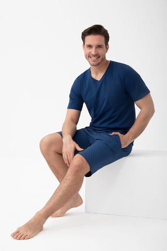 Pijama hombre Luna 1602 algodón con cuello V y pantalón corto estampado
