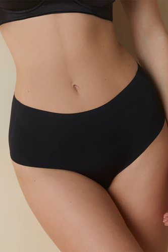 503 Braga Braga Selene negra - talle alto, sin costuras, moldeadora