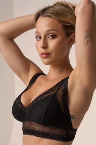 210 Bralette de encaje Babell negro - delicado, sin aros, elástico | Comodidad y sutileza femenina