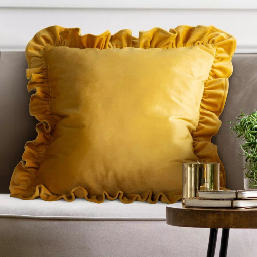 Funda Brenda 45x45 verde salvia terciopelo con volante mustard