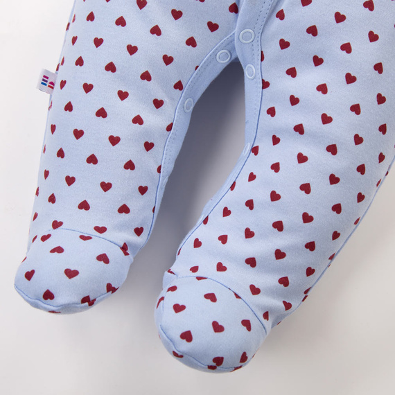 Pelele recién nacido Love Eevi azul con corazones 100% algodón con mangas plegables