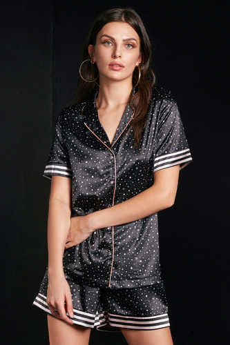 D1101 Exes pijama de satén para mujer - camisa y short de estrellas