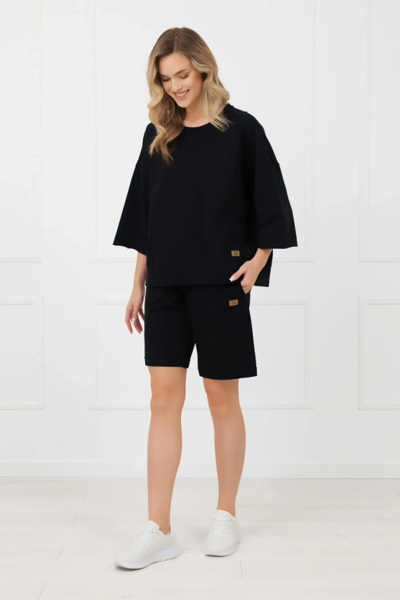 Pantalones cortos de mujer Kaori Italian Fashion de algodón con bolsillos-negro