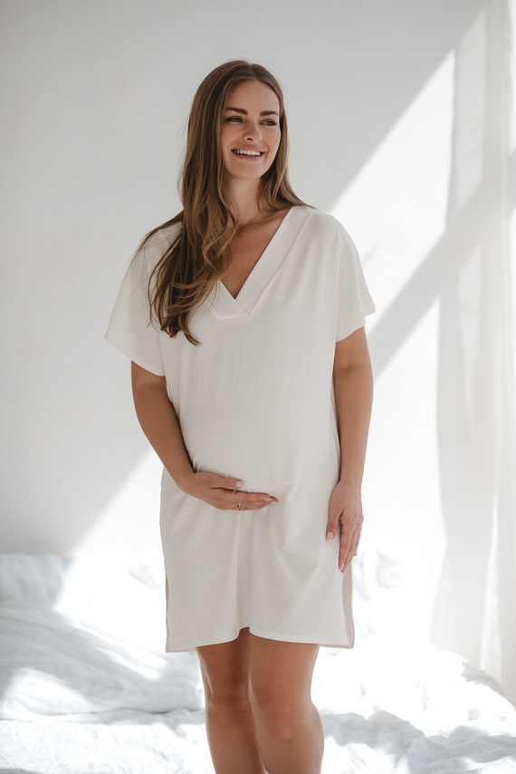 Camisón de embarazo y lactancia Moon Milk&Love - viscosa crema, oversize | Calidad polaca