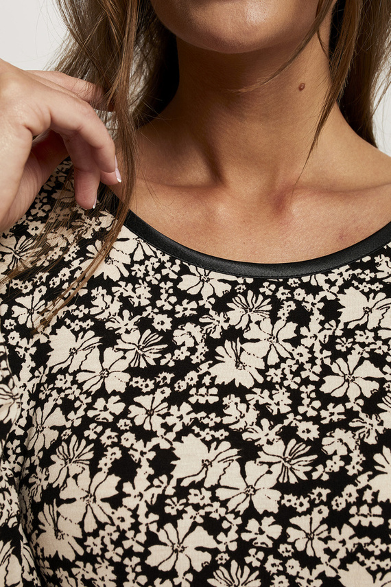 Camisón de manga larga Guyana Mujer Moda Italiana - estampado