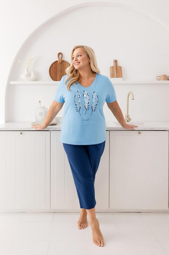 Pijama de algodón para mujer Regina 742 azul- Cuello en V, manga corta, camisa estampada, pantalón 3/4, 100% algodón