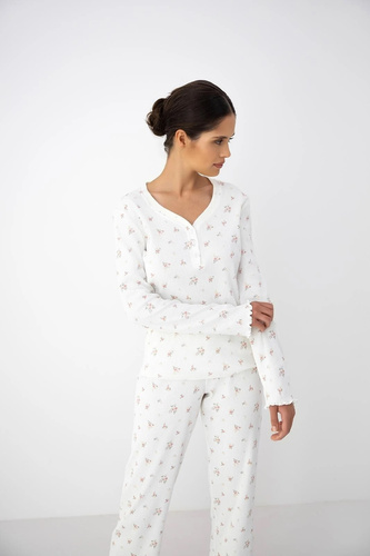 Pijama de mujer Sensis Vida ecru de algodón con flores, manga larga y pantalones