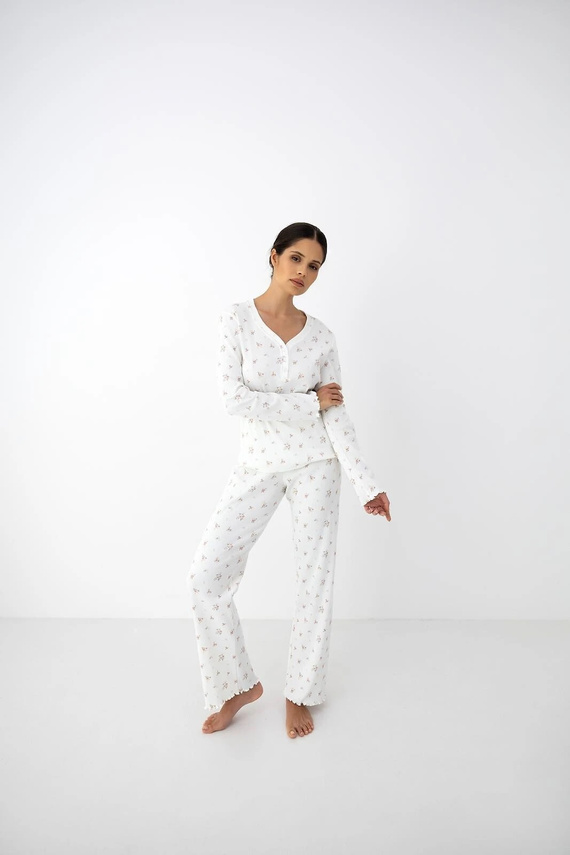 Pijama de mujer Sensis Vida ecru de algodón con flores, manga larga y pantalones