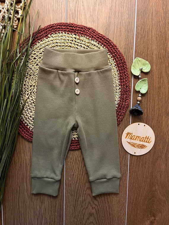 Leggings para niño LC009 khaki de algodón acanalados con botones de madera